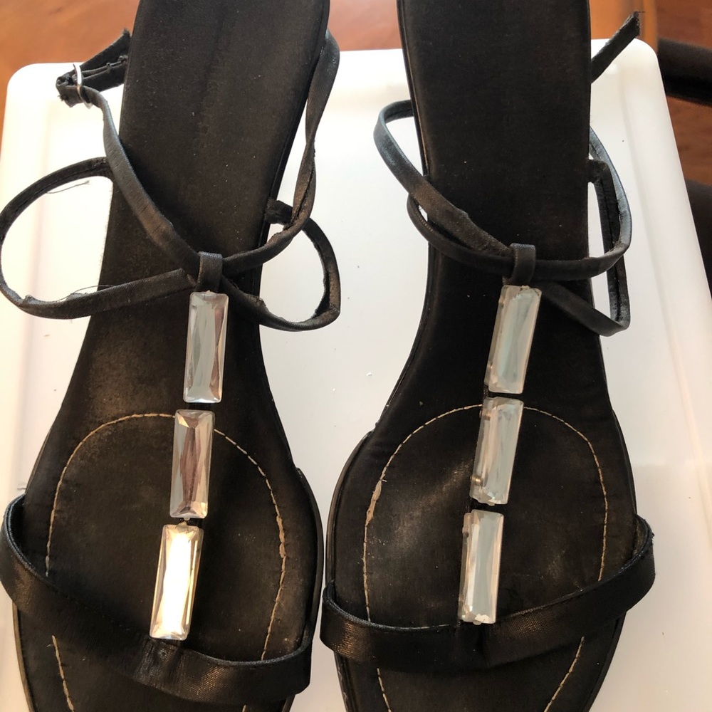 Sandals - Picture 6 of 7